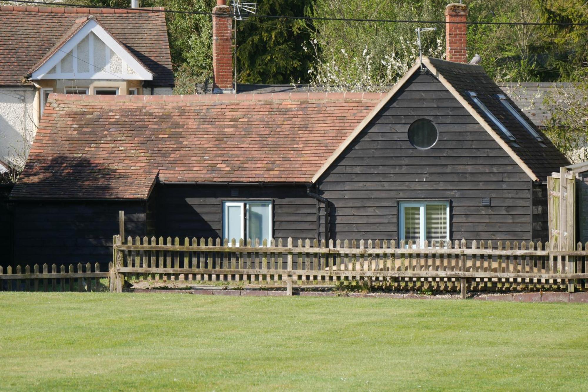 The Little Orchard Villa Watlington  Dış mekan fotoğraf